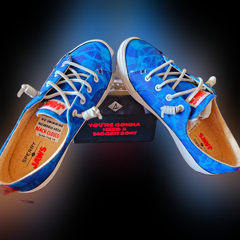 Sperry Jaws Crest Vibe Canvas Shoes Size 6.5 Brand New in Collectors Jaws Box